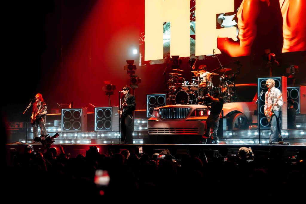 5 Seconds of Summer freedom mortgage pavilion Camden, New Jersey