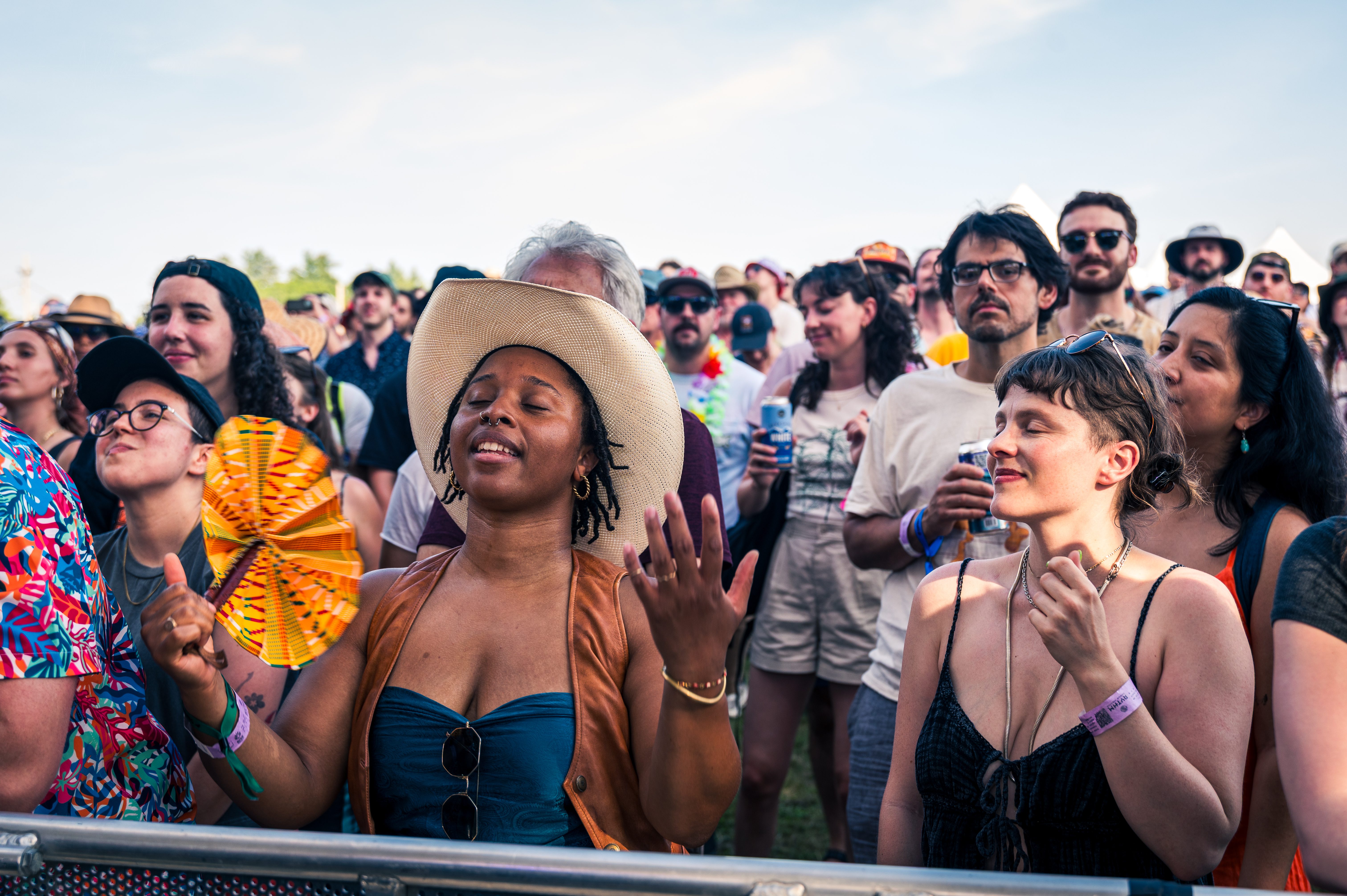 Reyna Tropical at the Green River Festival 2025