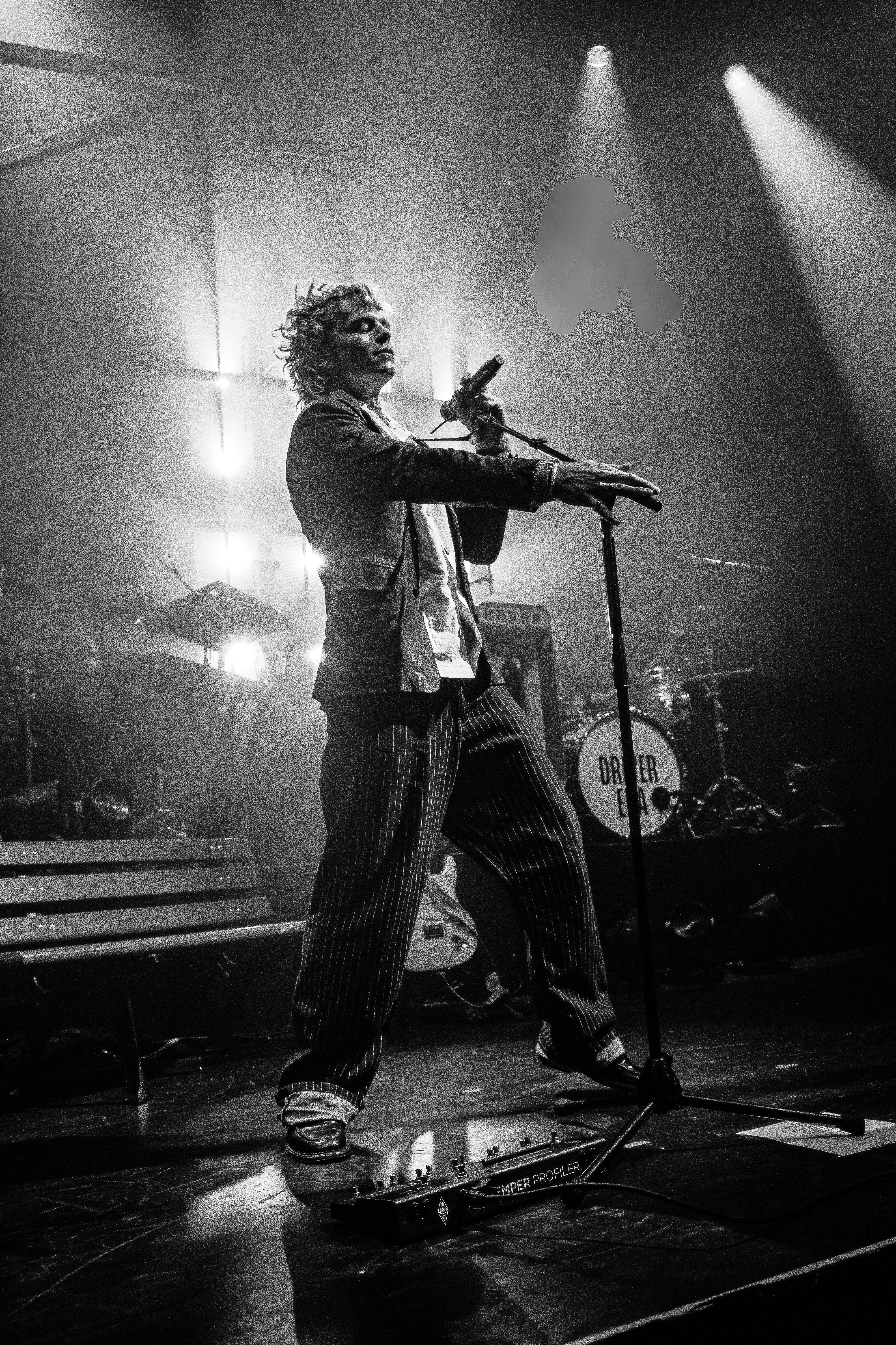 The Driver Era live in Los Angeles California at The Hollywood Palladium featuring Ross Lynch, Rocky Lynch, and Ricky Lynch