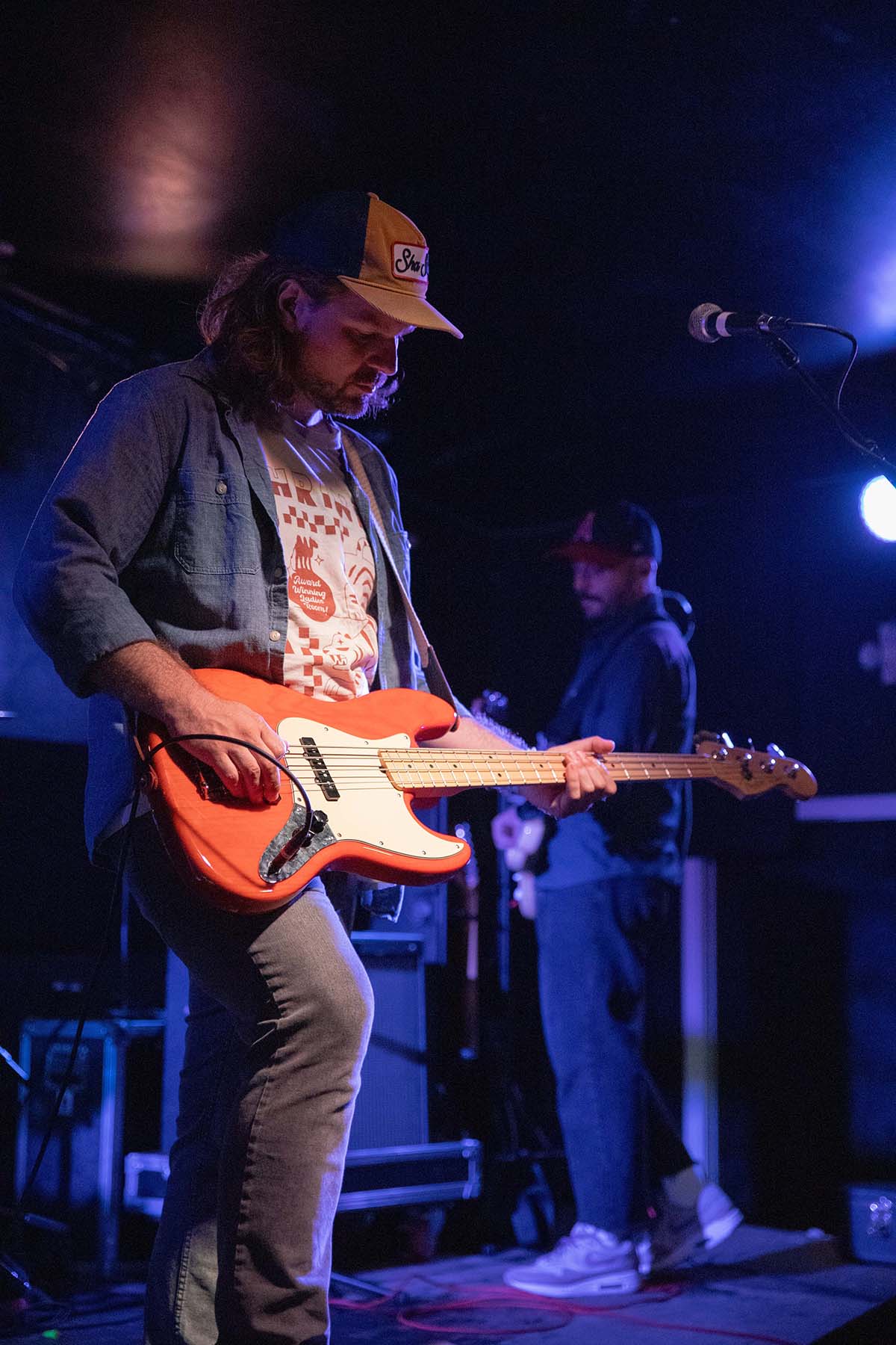 Oso Oso performing live at Milwaukee, Wisconsin’s X-Ray Arcade during The $10 Bill Tour