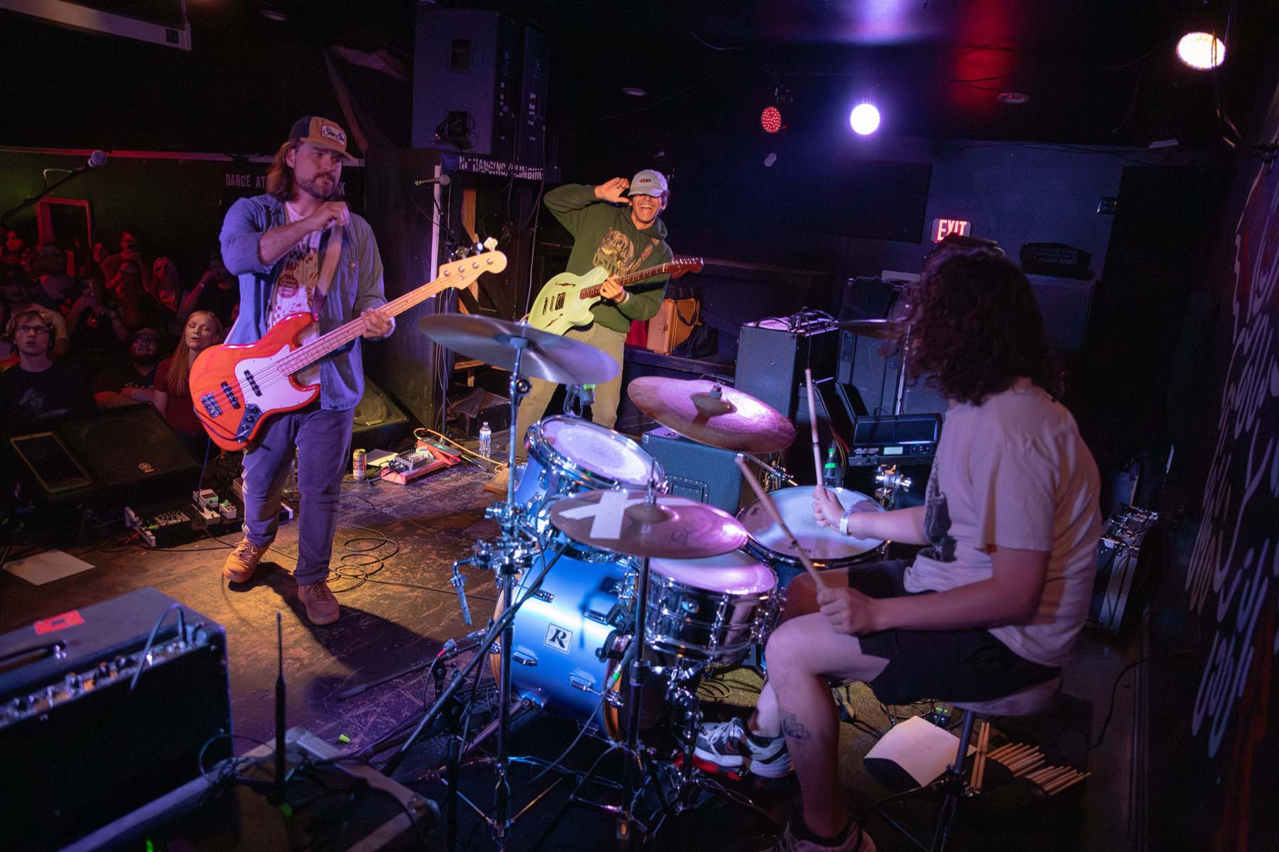 Oso Oso performing live at Milwaukee, Wisconsin’s X-Ray Arcade during The $10 Bill Tour