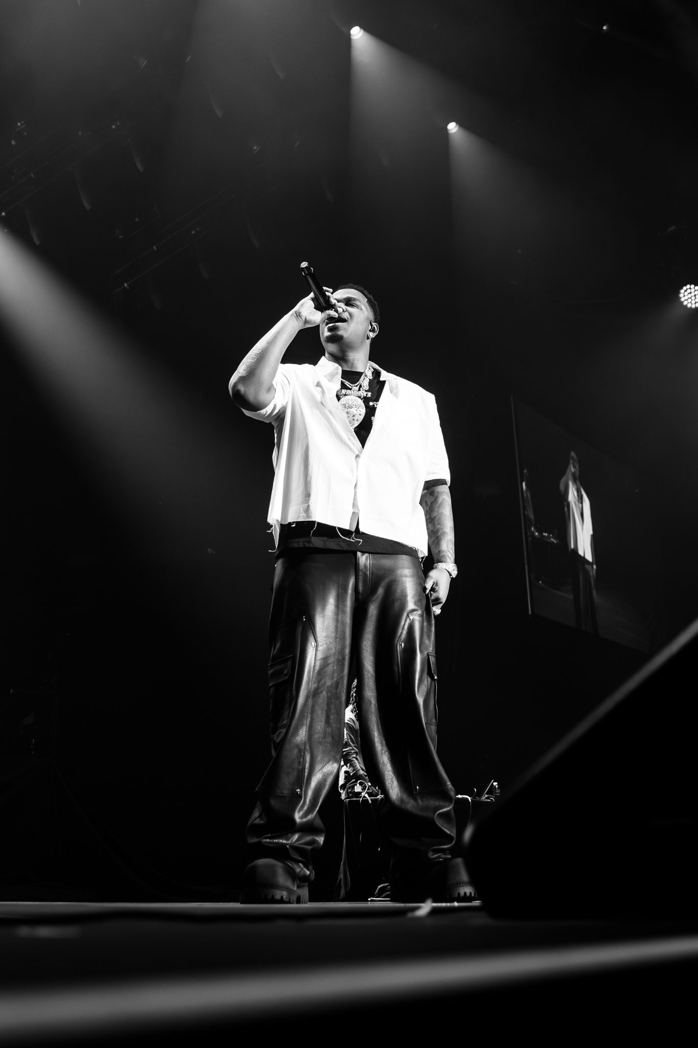 Fridayy opening for Keyshia Cole live at Oakland Arena for the 20th anniversary of "The Way It Is" 