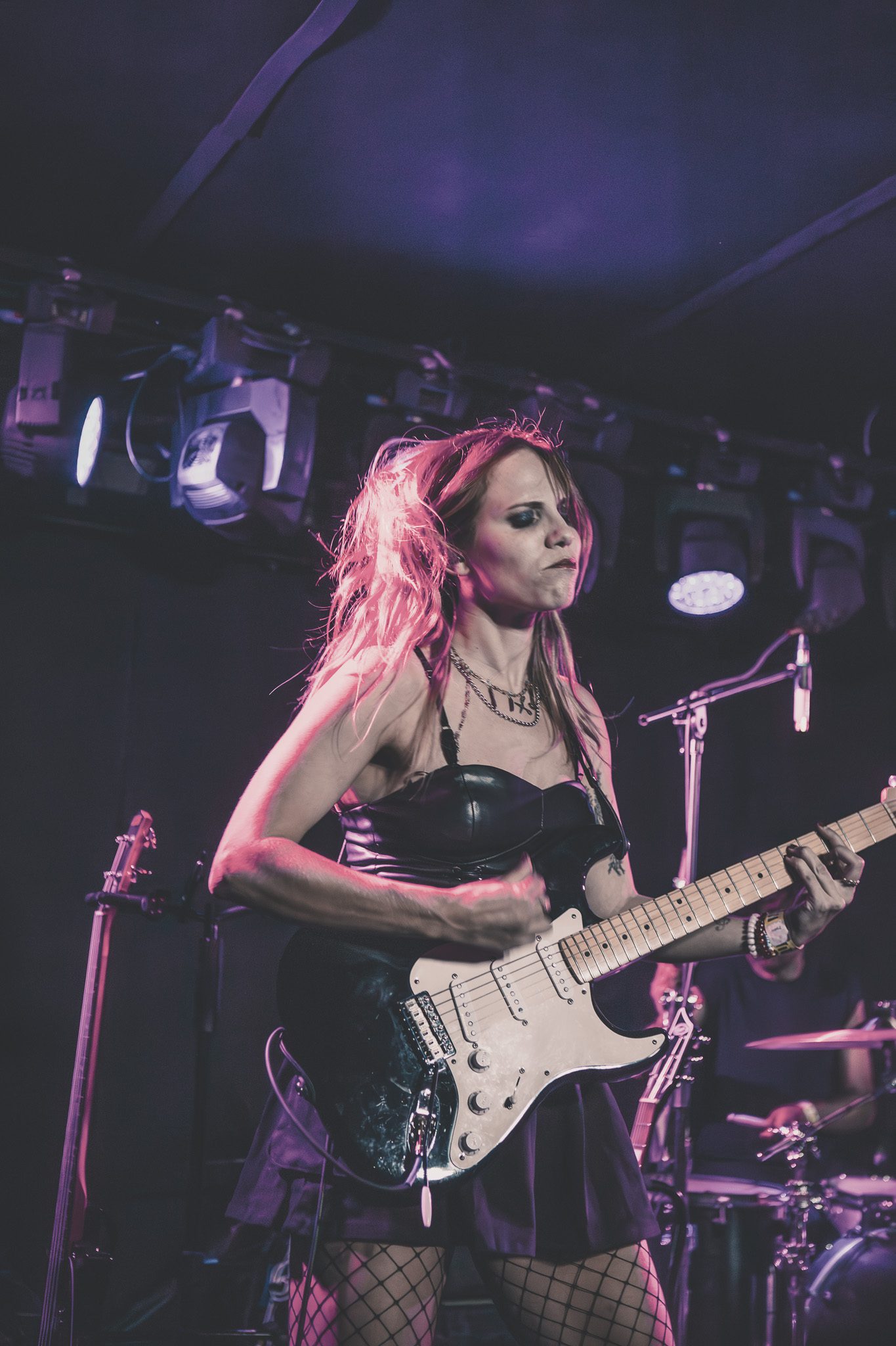 Haiden Henderson live at Mercury Lounge in New York City to celebrate 'tension' EP release