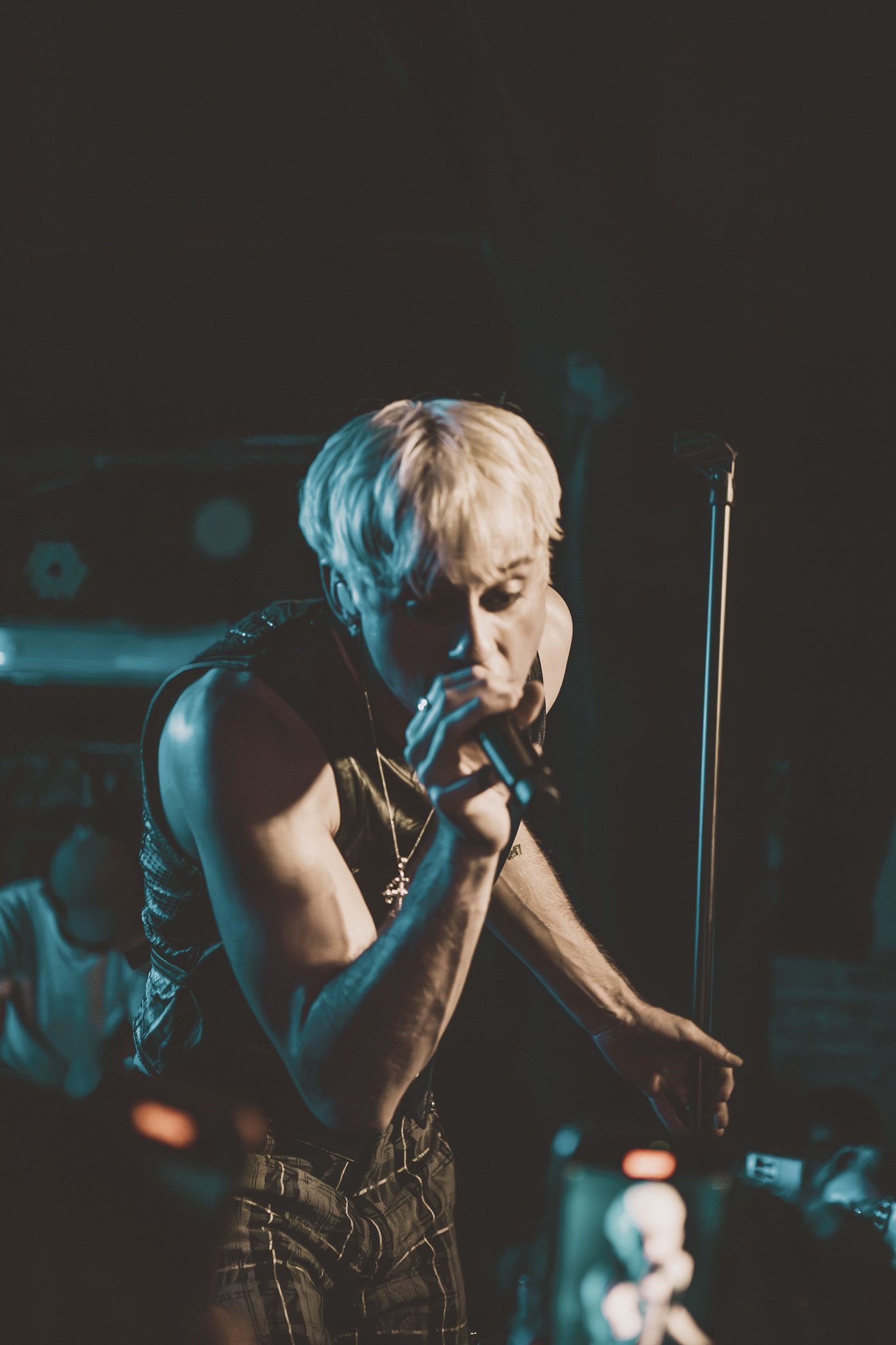 Haiden Henderson live at Mercury Lounge in New York City to celebrate 'tension' EP release