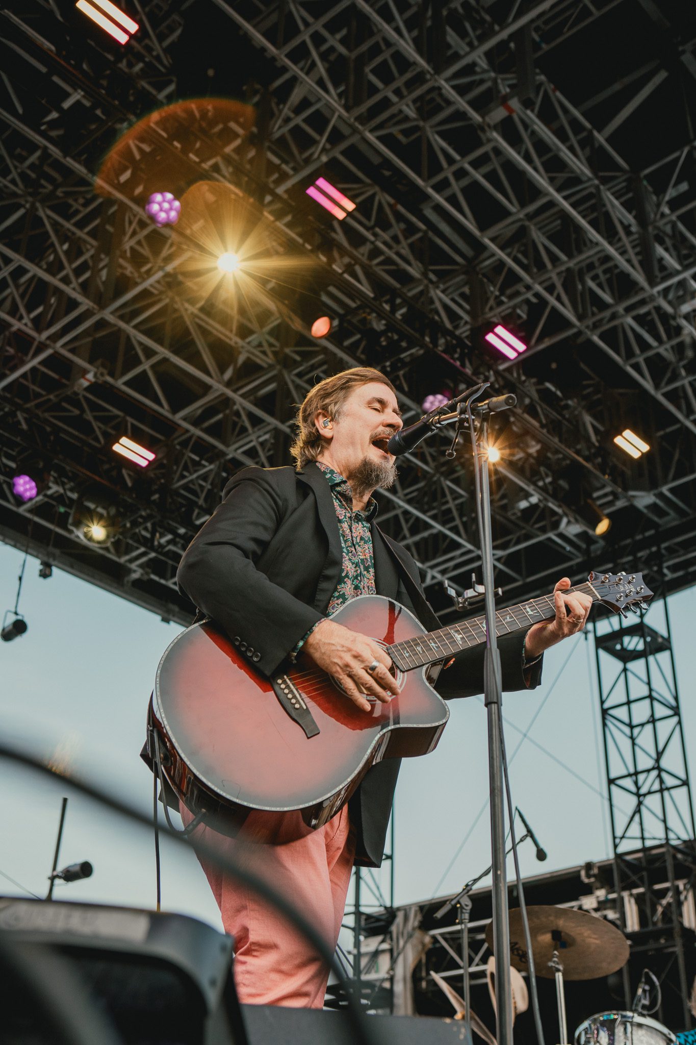 Mountain Goats live at Pier 17 in New York City