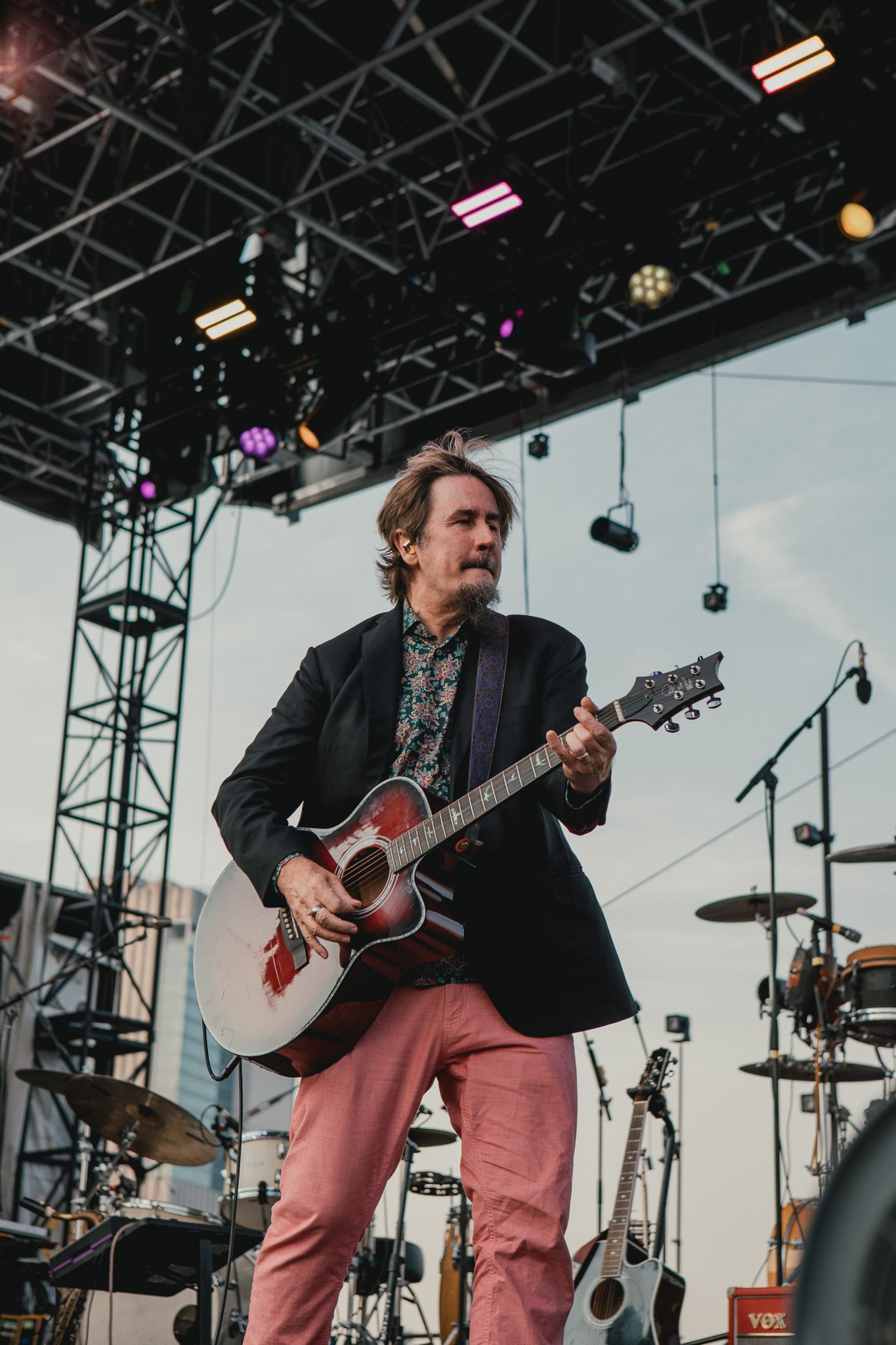 Mountain Goats live at Pier 17 in New York City