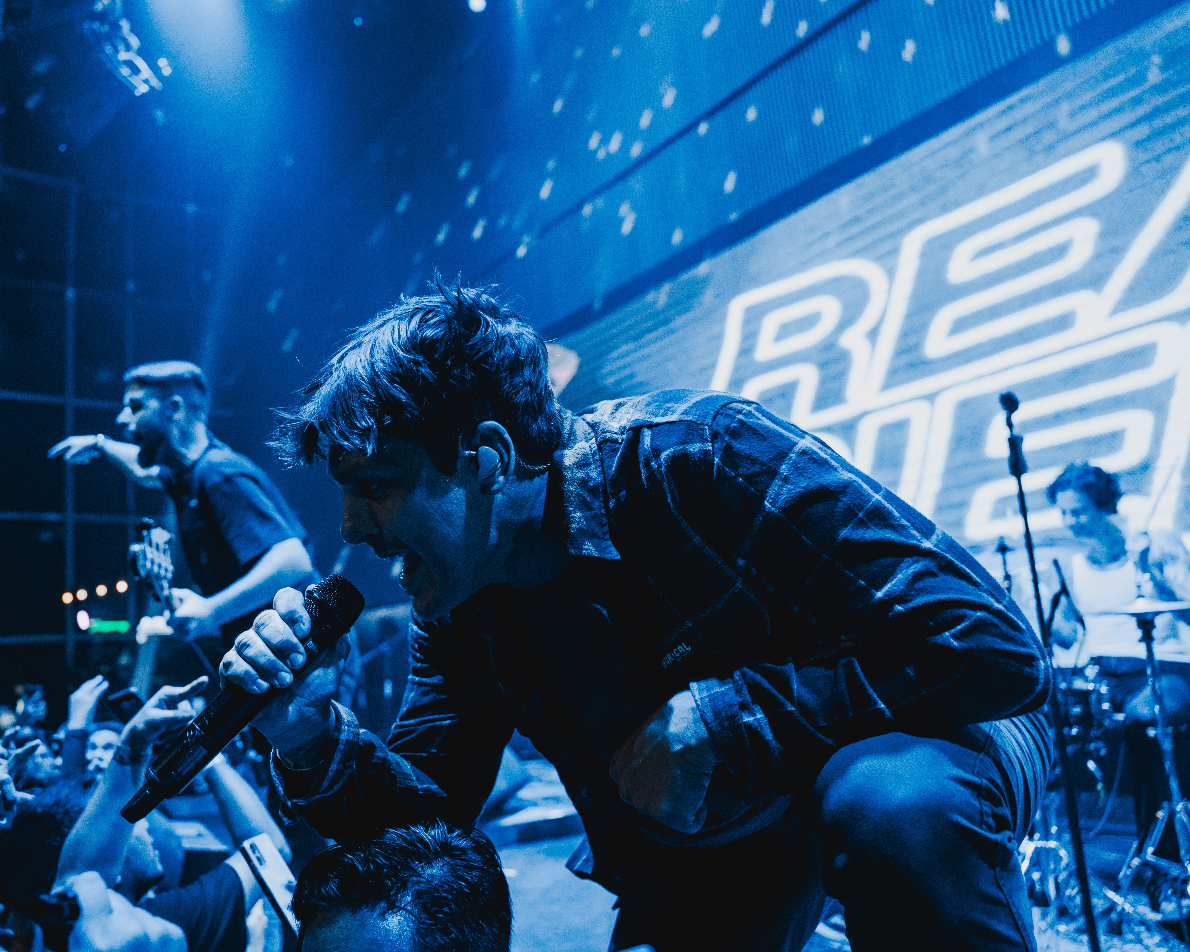 Real Friends Live In Manila