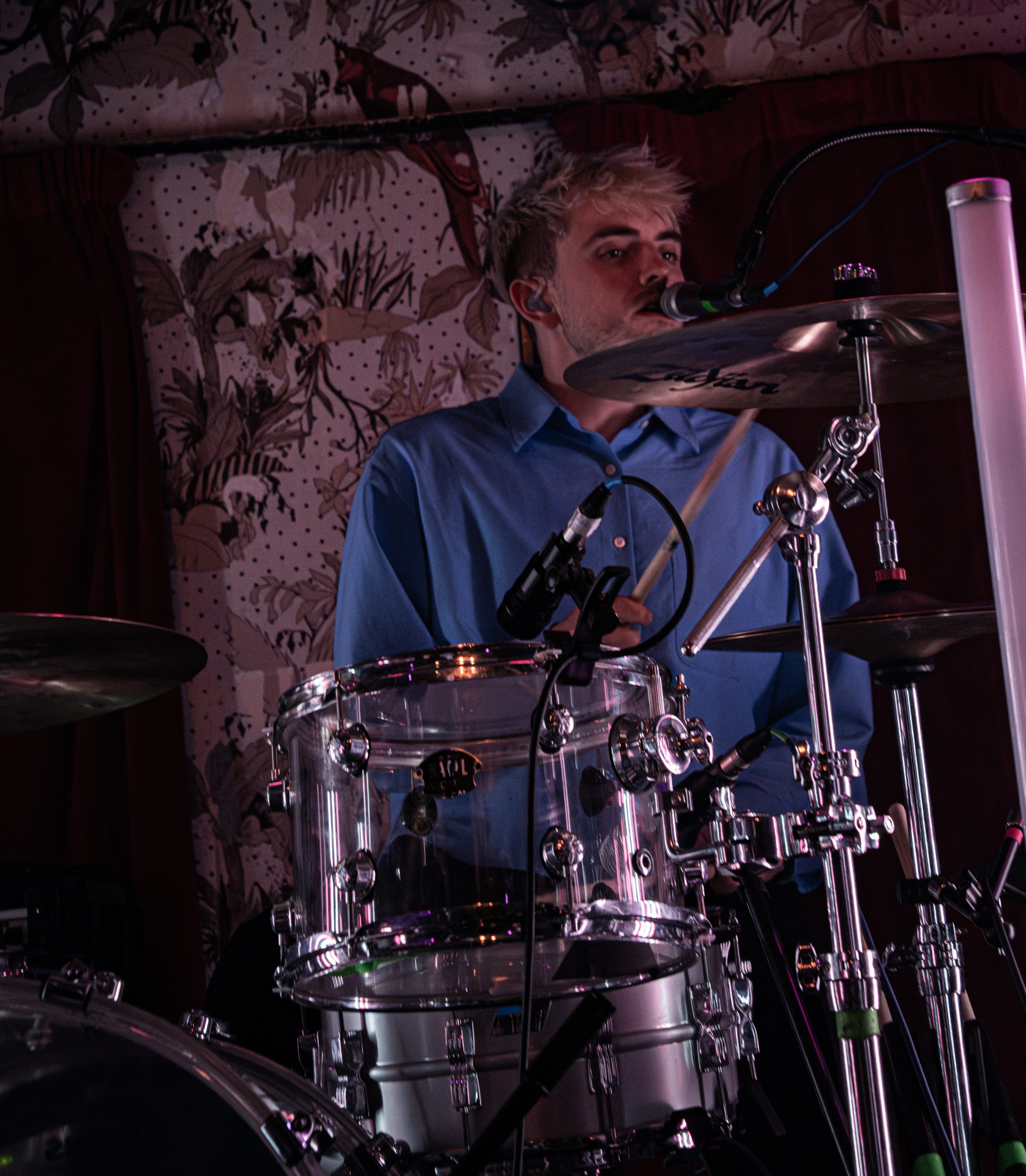 Only The Poets live at Deaf Institute in Manchester, United Kingdom