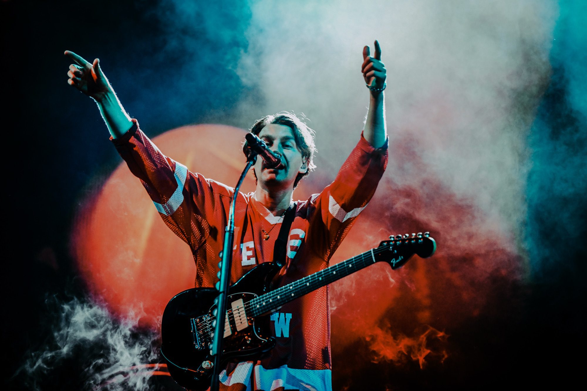 Glass Animals delivers out of this world performance to Allianz Amphitheater