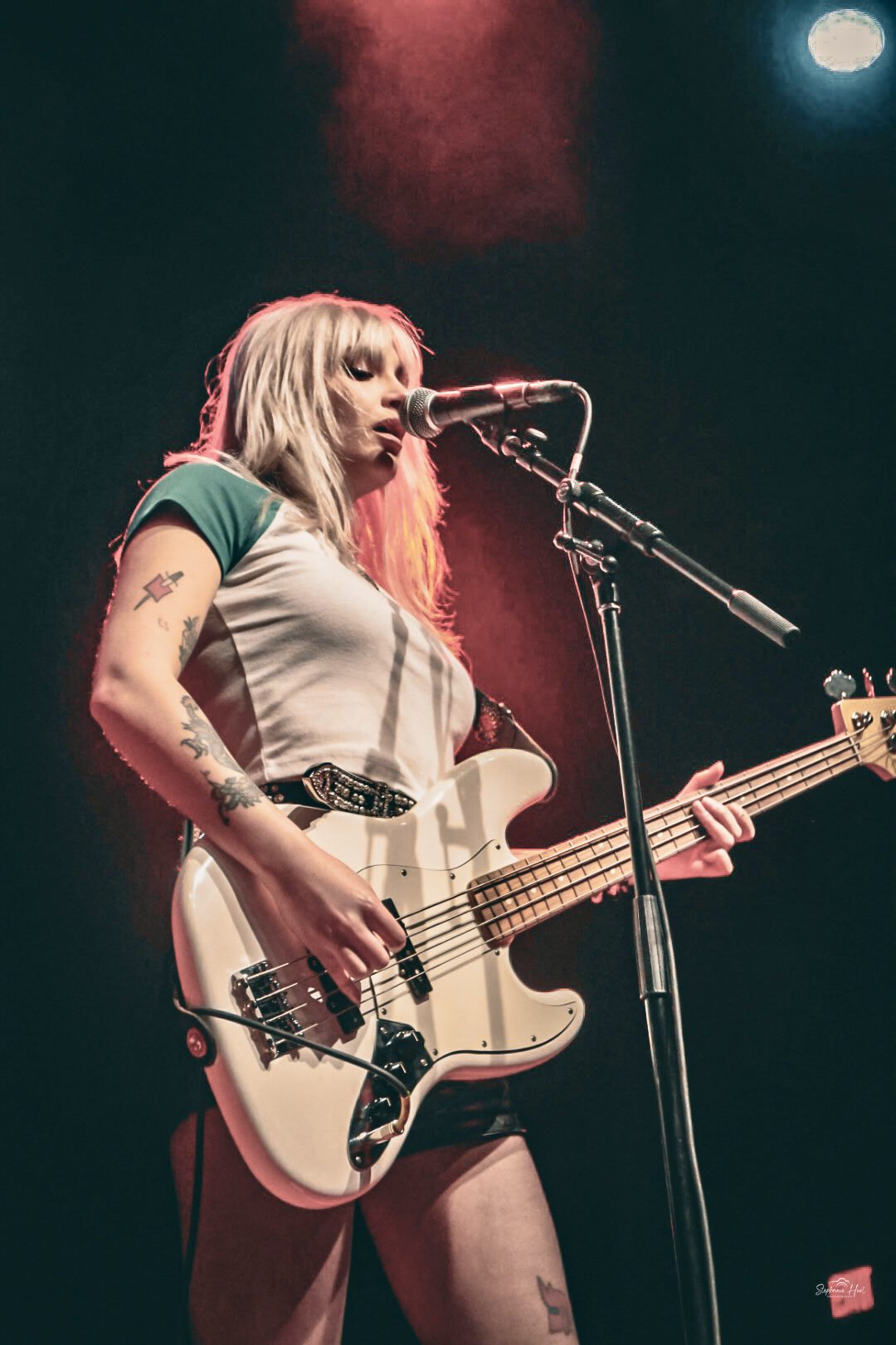 James and The Cold Gun