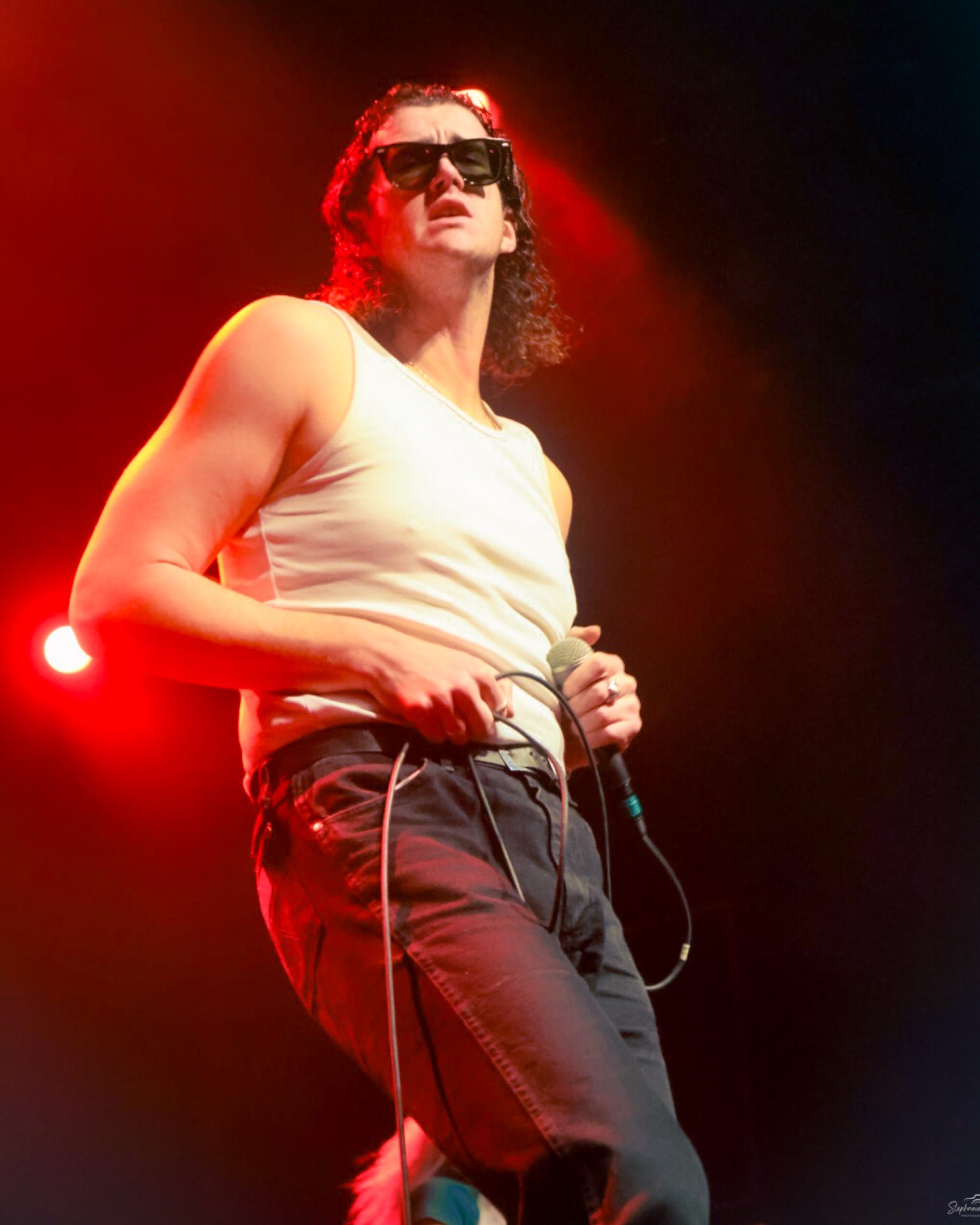 James and The Cold Gun