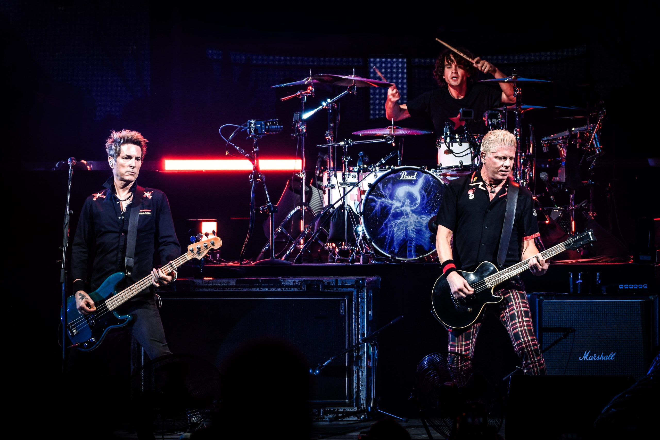 The Offspring delivers “Supercharged” performance to Phoenix crowd