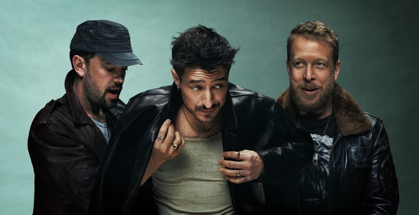 Mumford & Sons’ new album ‘Prizefighter’ out today, massive North American summer tour confirmed