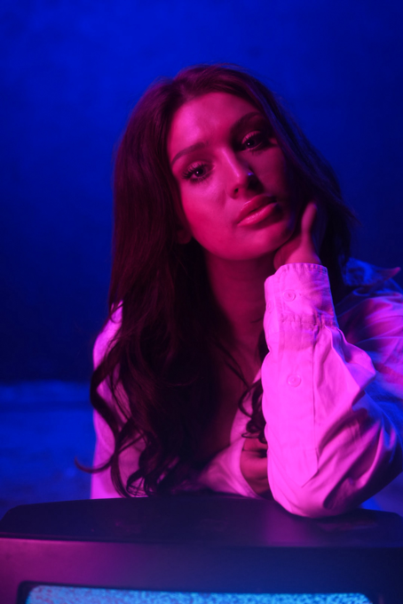 maryjo releases authentic single “No More Heart to Break”