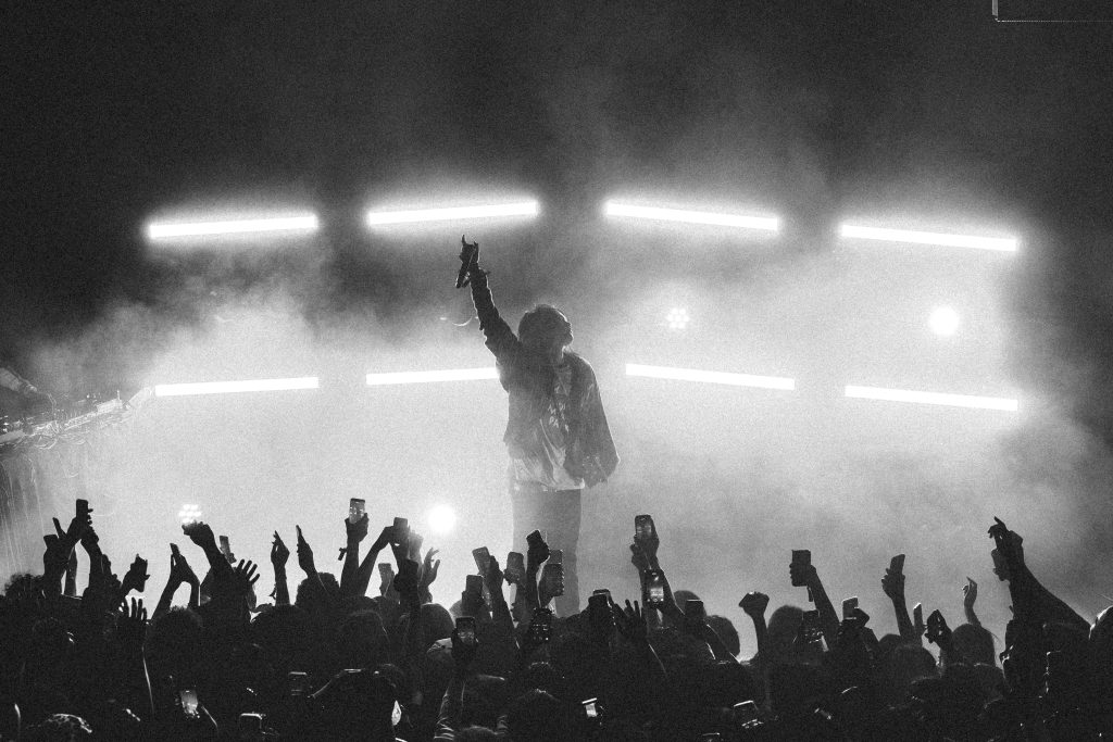 Feng brings his “Weekend Rockstar Tour” to The Bay Area