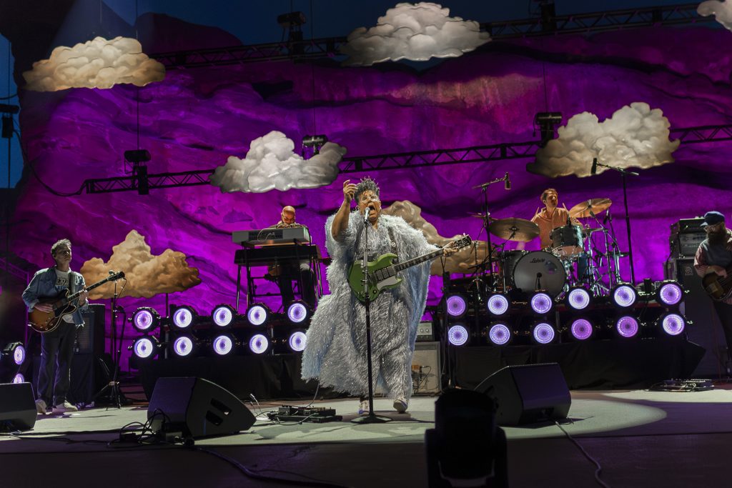 Alabama Shakes Red Rocks