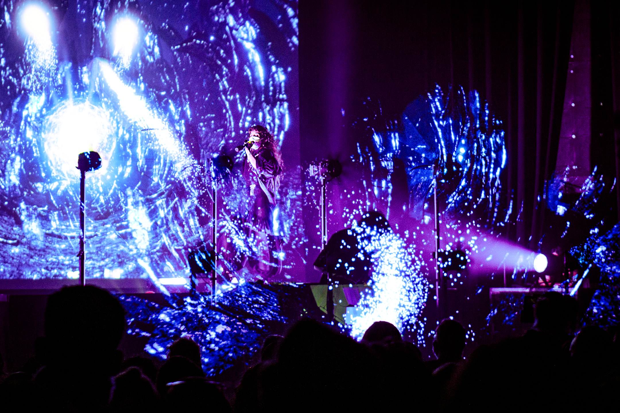 Show review: Purity Ring “a place of my own” tour, live in Portland, Ore.