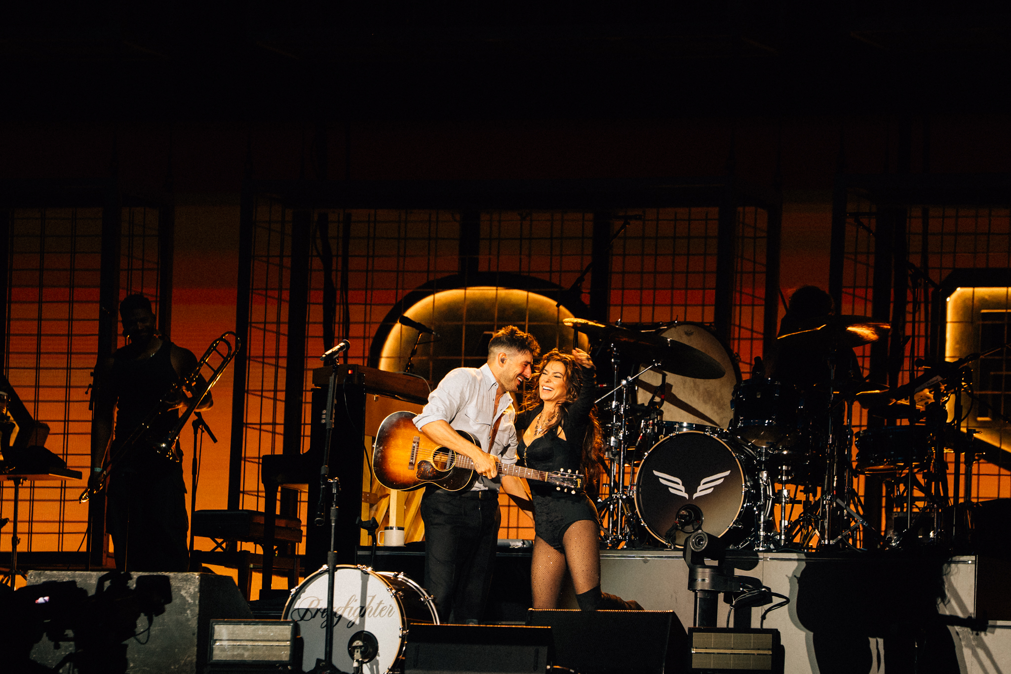 Mumford & Sons dazzle the London crowd with special guests Shania Twain and Hozier at BST Hyde Park 2026