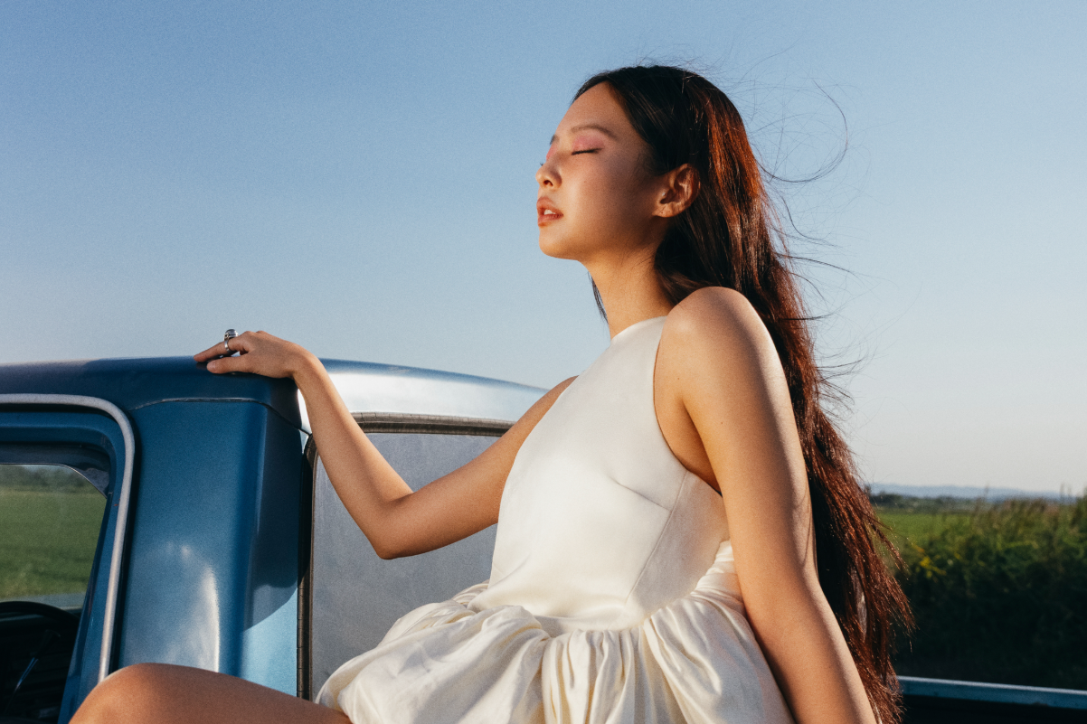JENNIE shines on dreamlike new single “Less than a Lover”