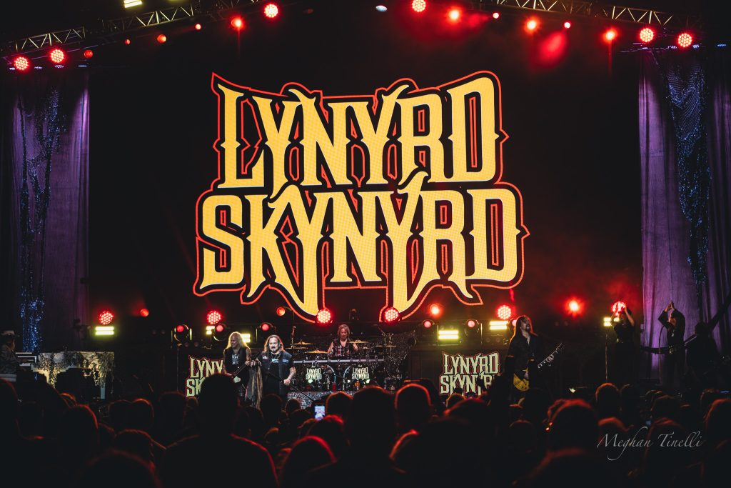 Classic rock legends Lynyrd Skynyrd and Foreigner take over Jones Beach