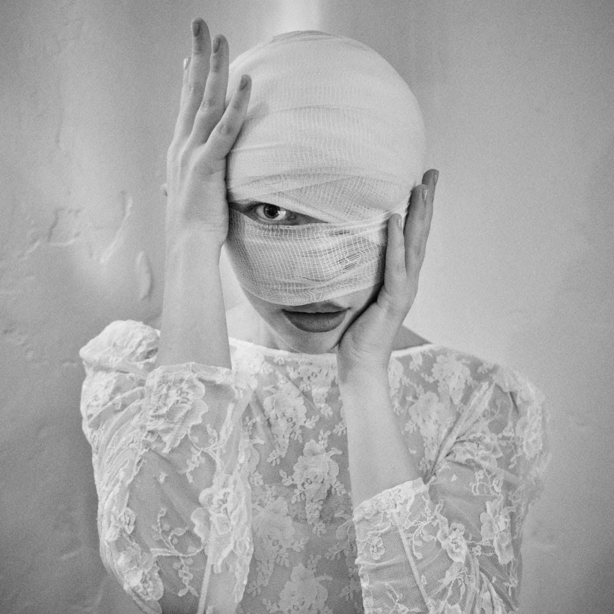 Mollie Elizabeth "Puppet Show"